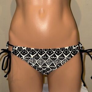 NWT Bikini Nation bikini bottom tie side